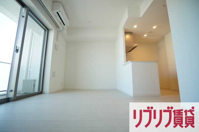 新日本EXビルの居間・リビング