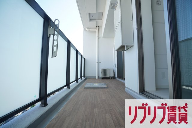 新日本EXビルのバルコニー