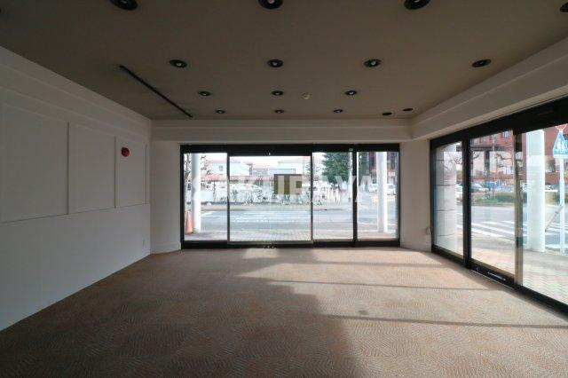 ラフェスタ足利本城の内装