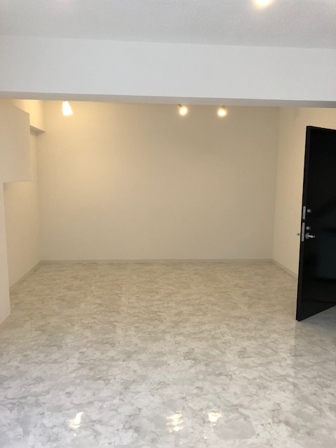 神山ビルの内装