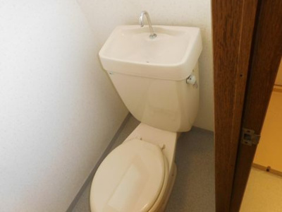 【トイレ】 | ロイヤル暁 | 写真は同マンション別部屋