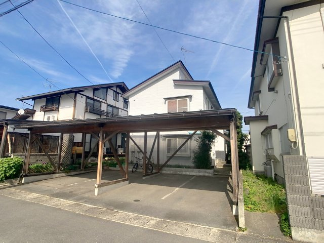 ハイツソフィアの外観