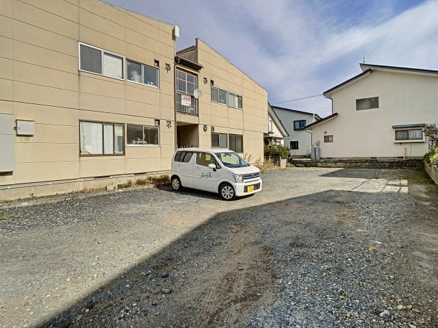 マンション匠の駐車場