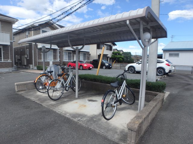 グランパレＫ Aのその他共用部分|総社市井手　グランパレＫ　1LDＫ　駐輪場