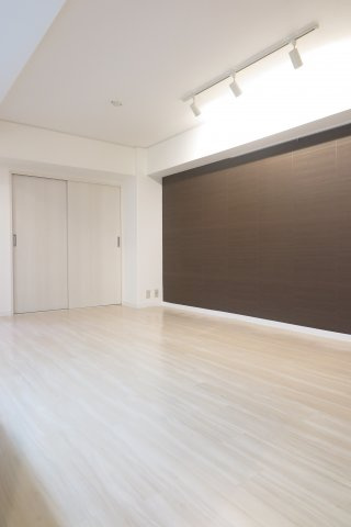 南堀江スカイハイツの居間・リビング