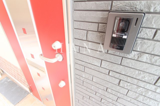 ユナイトあさひマルレーヌのエントランス