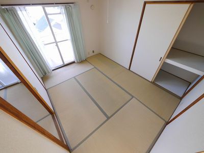 【寝室】 | ヴィラ新多聞