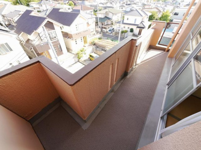 【バルコニー】 | ヴィラ新多聞