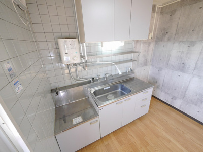 【キッチン】 | ヴィラ新多聞