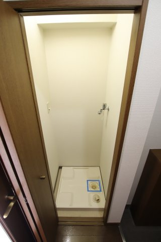 【設備】 | レジデンス川原 | 室内洗濯機置場