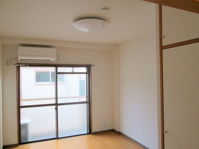 Ｂモード池上の内装