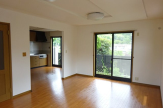 【居間・リビング】 | アコレ府中A棟