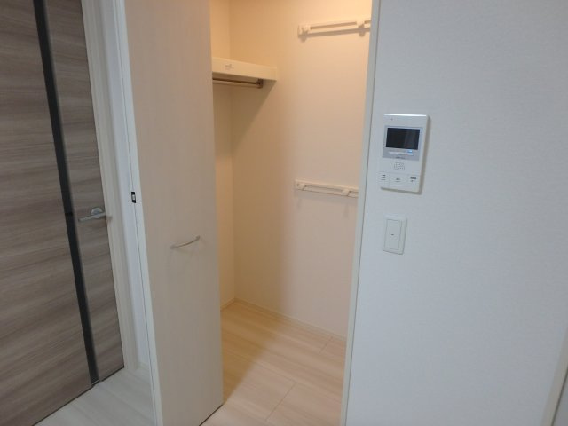 セレナヴィラ小阪Wの収納