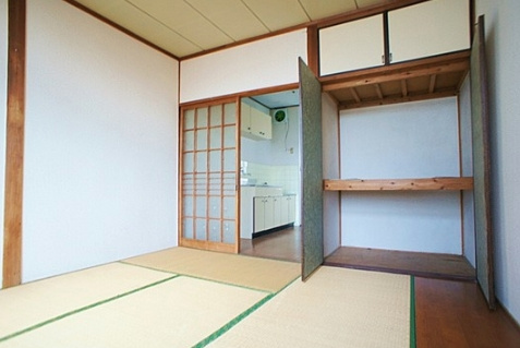 リトルハイツの収納|内装イメージ：同物件別室