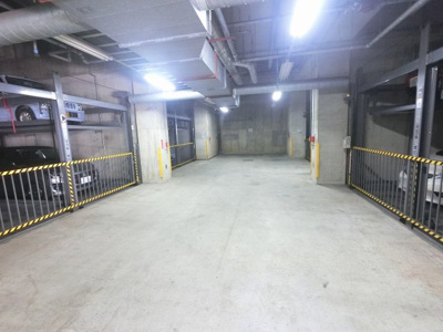 【駐車場】 | ヒルテラス横浜・保土ヶ谷壱番館 | 機械式駐車場