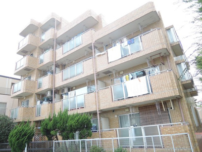 【外観】 | 大口ダイヤモンドマンション | 南東向き、南西角部屋につき日当たり・通風良好です。
松見北公園隣接で緑も多く、住環境良好です♪