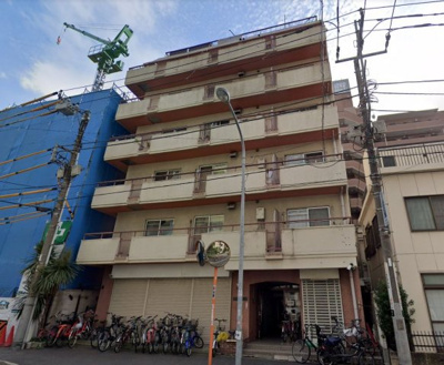 【外観】 | シャトレー伊勢佐木 | 5階角部屋・三面採光につき開放感がございます。
快適に暮らせるエアコンや来客時に便利なモニター付インターホン設置。