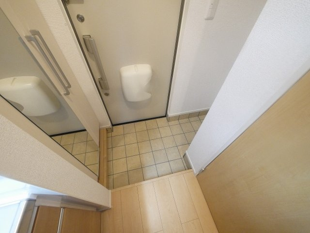 ミニョンフルールの玄関|収納もある玄関です