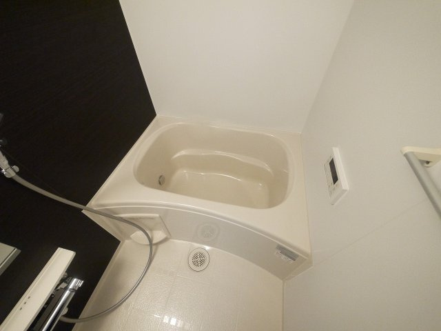 ミニョンフルールの浴室|きれいなお風呂です