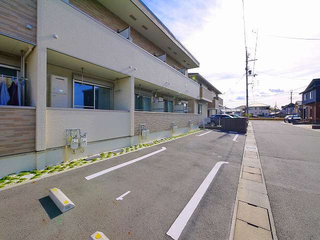 ミニョンフルールの駐車場|カースペースがあります