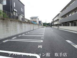 【駐車場】