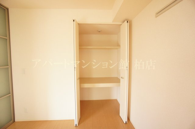 ラフォーレ上ノ台Ｃの収納