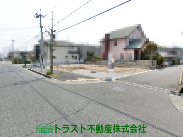 明石市大久保町山手台5期2号棟の前面道路含む現地写真