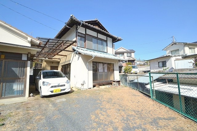 広島市西区古江上１丁目のアパート