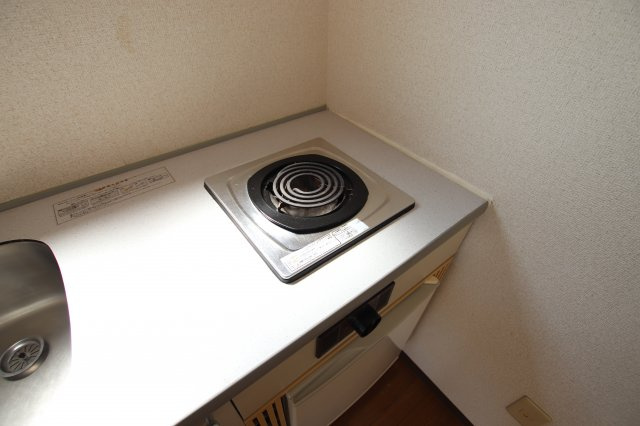 【設備】 | プティーコート | 電気コンロ