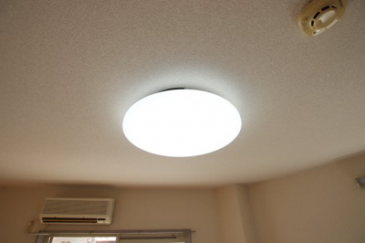 【設備】 | プティーコート | 照明器具