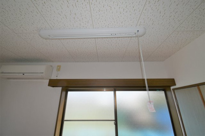 【設備】 | ぴあこーとⅠ | 洗濯物室内干しハンガー