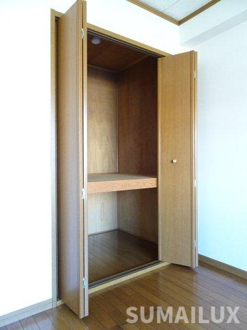 熊本市東区戸島１丁目の賃貸マンションの収納