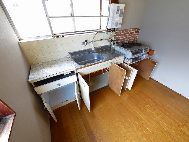 福井貸家のキッチン|きれいなキッチンです