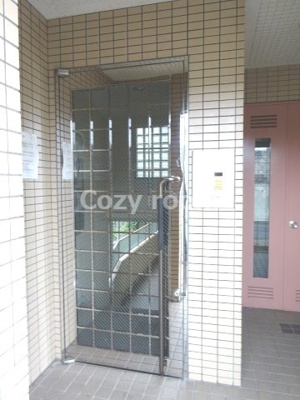 【エントランス】 | エルベコート緑地公園