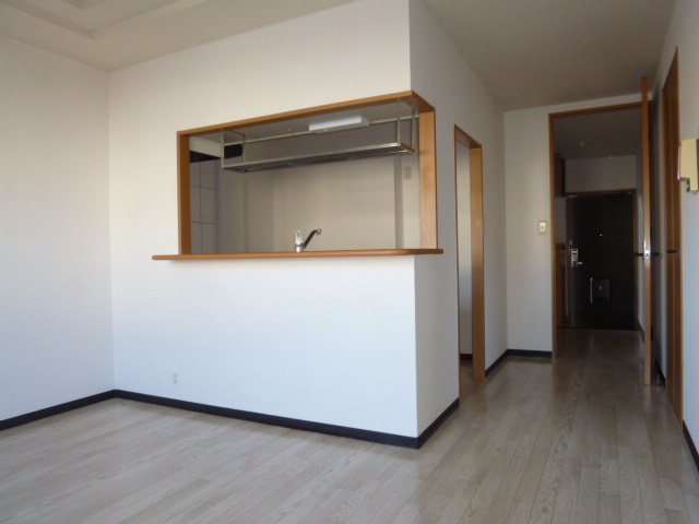 グーズベリー・アイの内装|LDK