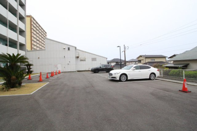 【駐車場】 | グランシャリオ