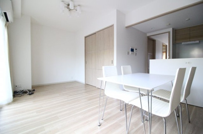 【居間・リビング】 | グランシャリオ