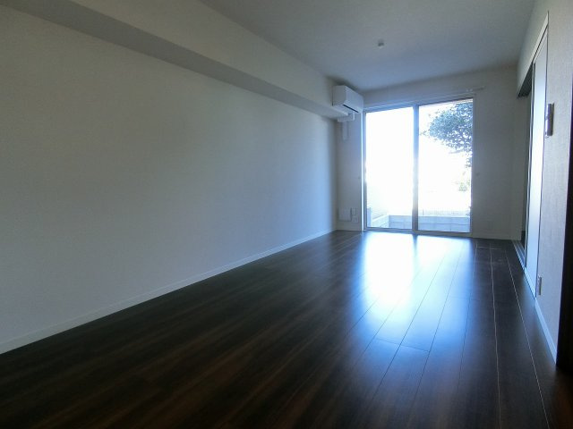 ZAIKI B.L.D.Gの洋室