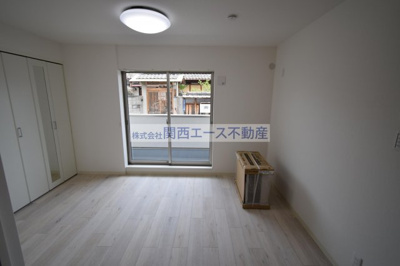  | クリエオーレ高井田西