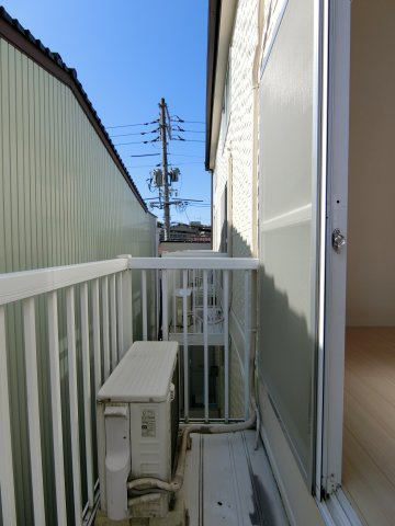 ベルトピア岩倉のバルコニー
