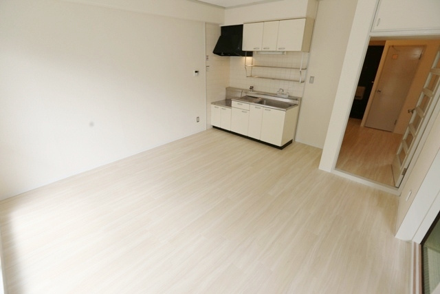 【居間・リビング】 | サンハイツ新芦屋
