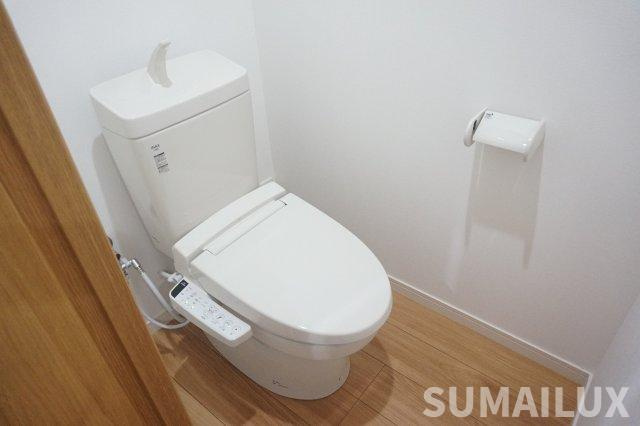 熊本市中央区新大江１丁目の賃貸マンションのトイレ
