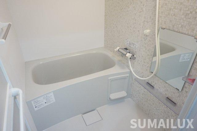 熊本市中央区新大江１丁目の賃貸マンションの浴室