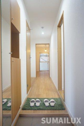 熊本市中央区新大江１丁目の賃貸マンションの玄関