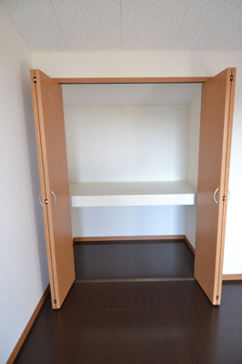 【収納】 | フレンズハウス金沢Ｆ | 6.75帖洋室収納
