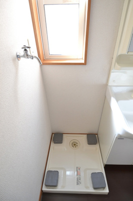 【設備】 | フレンズハウス金沢Ｆ | 室内洗濯機置場