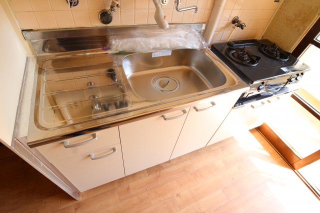 多聞台ビル2号棟のキッチン