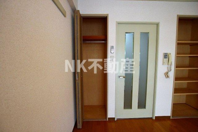 【収納】 | サンモール（布施賃貸） | 収納のためのスペースです