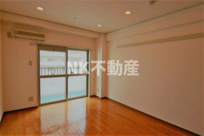 【内装】 | サンモール（布施賃貸） | 洋室です