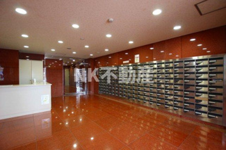 【エントランス】 | 建物の内部です